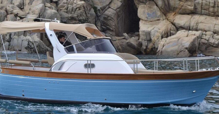 From La Spezia: Cinque Terre Boat Tour with Lunch and Drinks - Why seeing Cinque Terre from the water matters