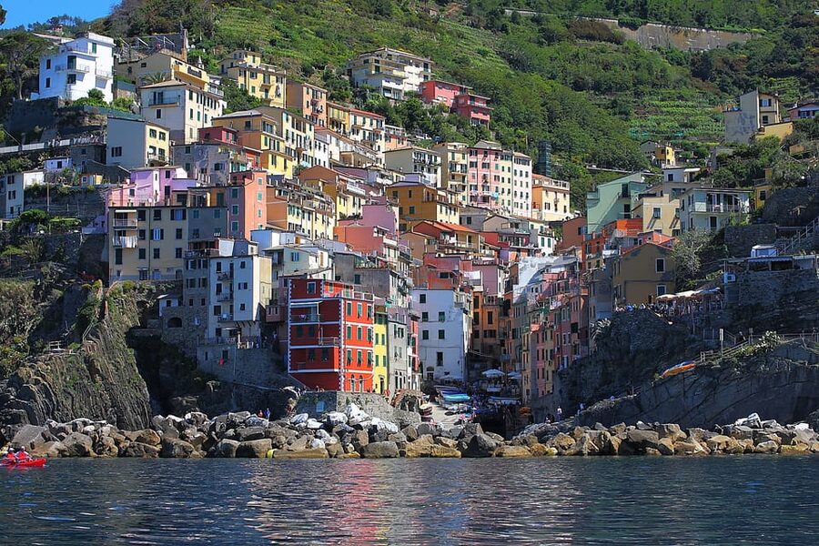 From La Spezia: Cinque Terre Full-Day Boat Tour - Palmaria Island and the best swim stops