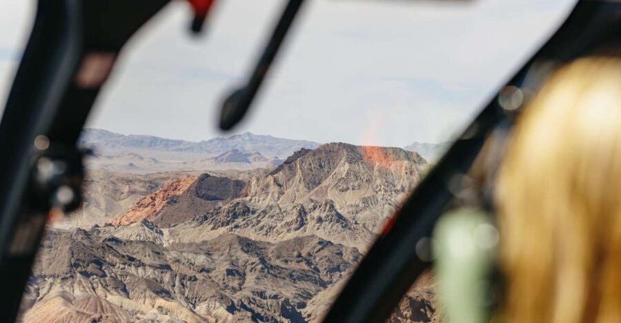 From Las Vegas: Grand Canyon Helicopter Tour with Champagne - The first flight over Lake Mead and Hoover Dam