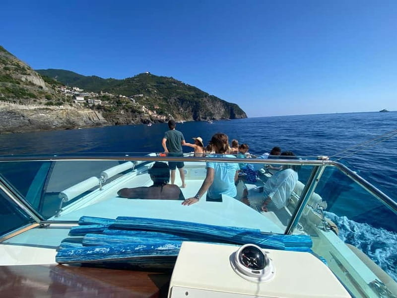 From Levanto: Guided Cinque Terre Boat Cruise - What the guide adds to a short cruise