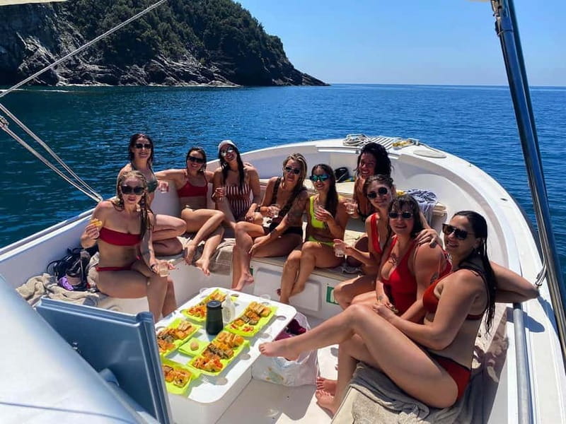 From Levanto: Guided Cinque Terre Boat Cruise - Monterosso and the first coastal views