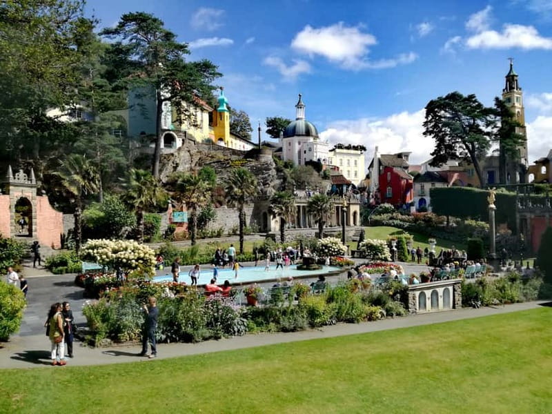 From Llandudno: Portmeirion, Snowdonia and Castles Tour - Why this route works so well in one day