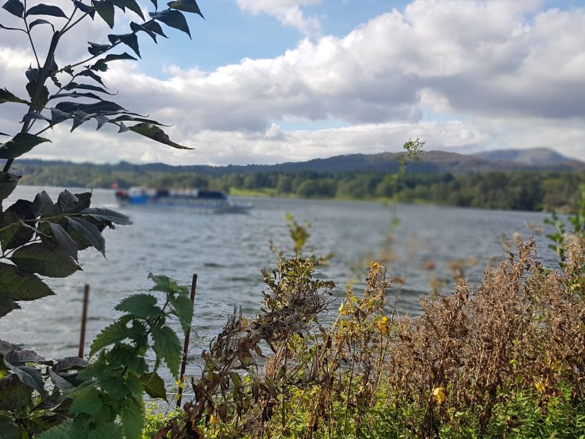 From Manchester: Lake District Sightseeing Day Trip - Ambleside: one hour among narrow streets