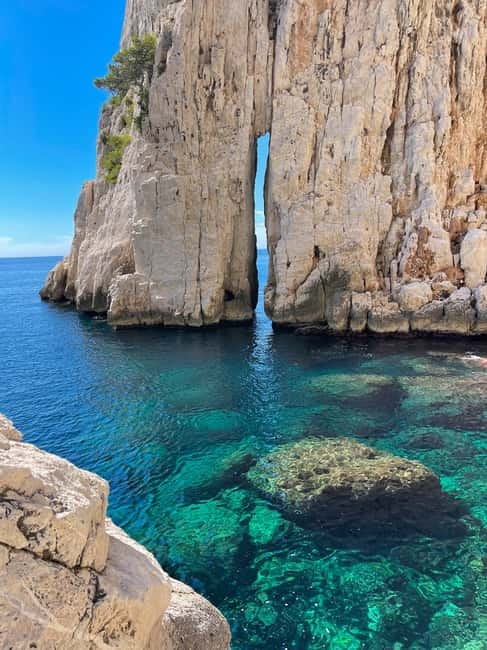 From Marseille: Iconic Calanques Boat Tour with Swimming - Swimming, snorkeling, and cold-water comfort