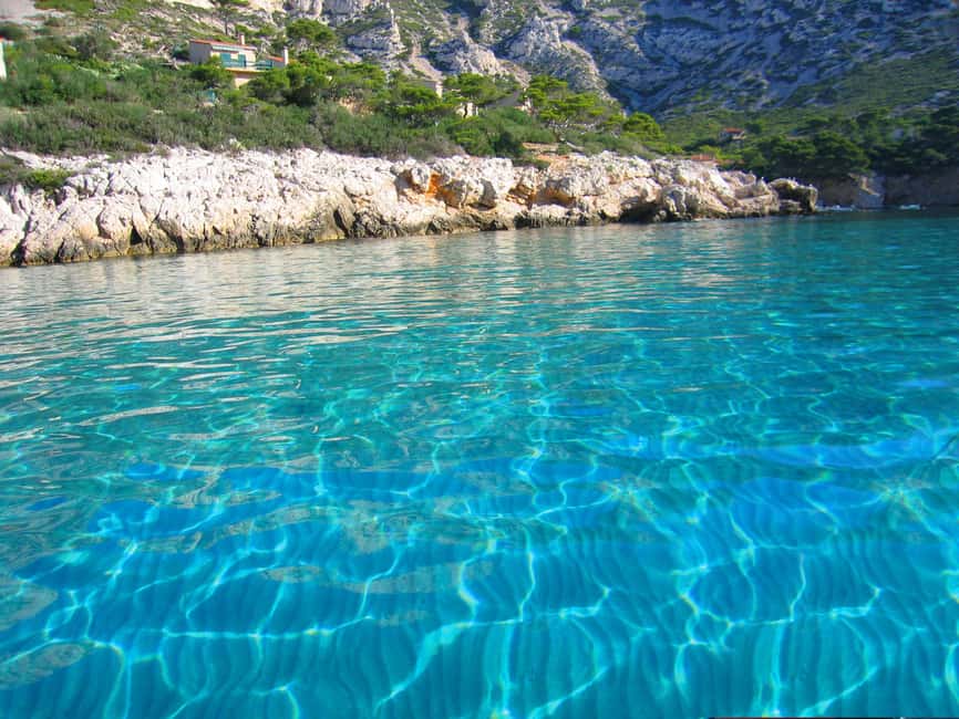 From Marseille: Iconic Calanques Boat Tour with Swimming - Simple preparation that improves the day