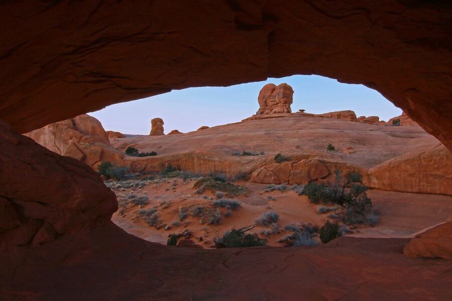 From Moab: Arches National Park 4x4 Drive and Hiking Tour - Key points to know before booking