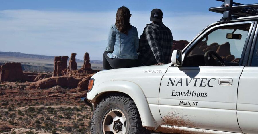 From Moab: Half-Day Arches National Park 4x4 Driving Tour - Cancellation and timing details