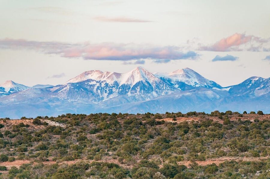 From Moab: Sky District Canyonlands National Park 4x4 Tour - Gooseneck Overlook and the Colorado River
