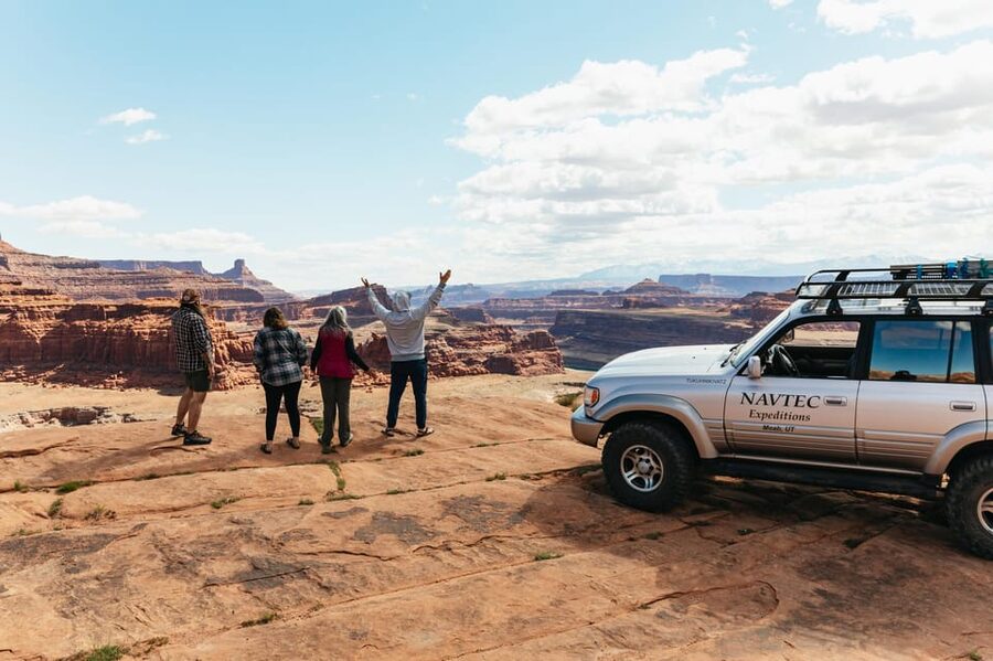 From Moab: Sky District Canyonlands National Park 4x4 Tour - The guide makes the difference