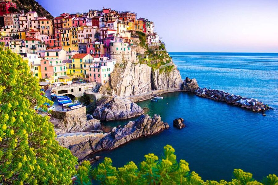 From Pisa: Cinque Terre Small Group Tour - Arriving at Riomaggiore, the southern gateway