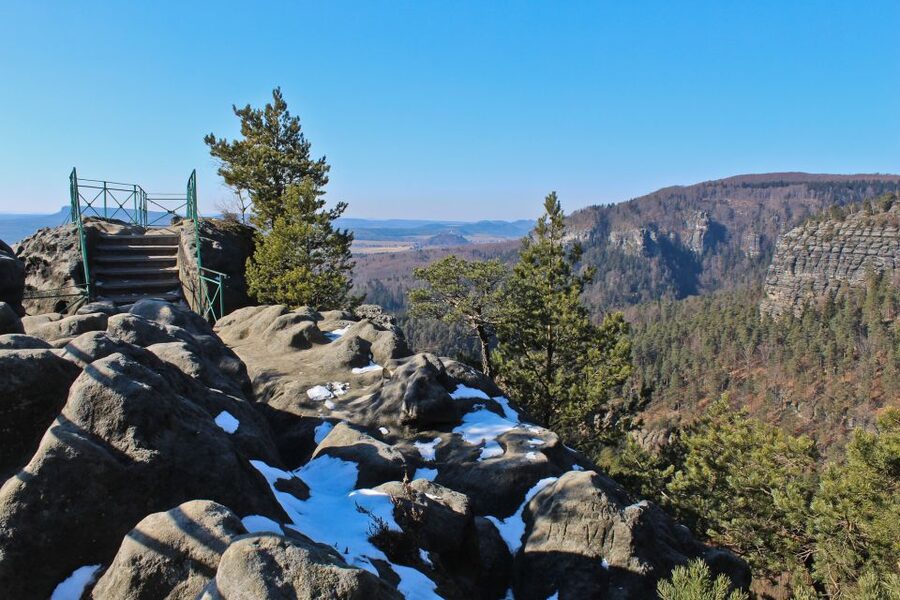 From Prague: Saxony and Bohemian Switzerland Walking Tour - From Prague to the sandstone country