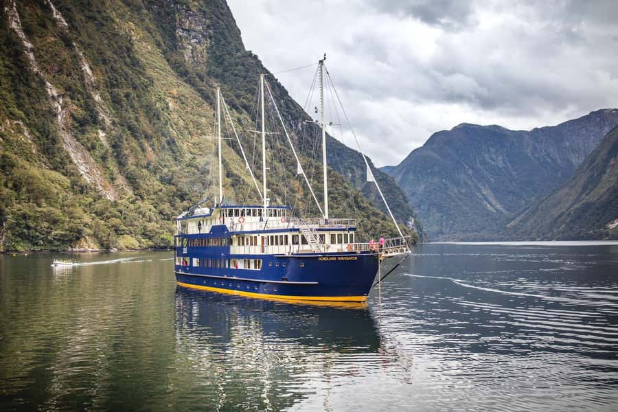 From Queenstown: Doubtful Sound Wilderness Day Trip - How comfortable is the transport?