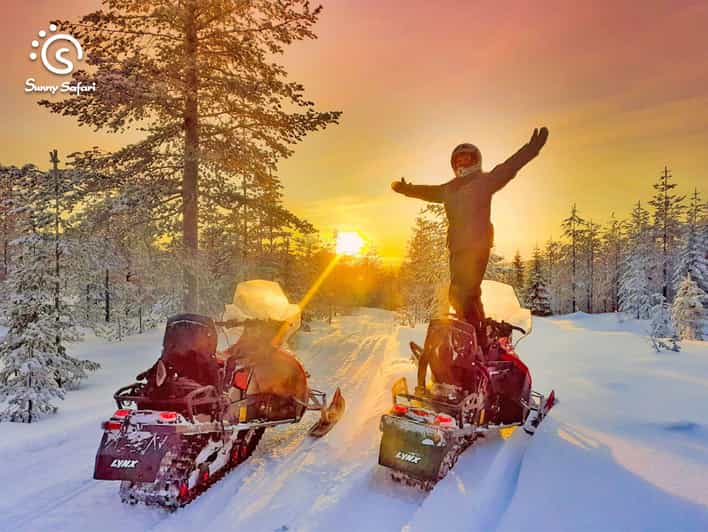 From Rovaniemi: Snowmobile Safari into Arctic Wilderness - Learning to handle the snowmobile
