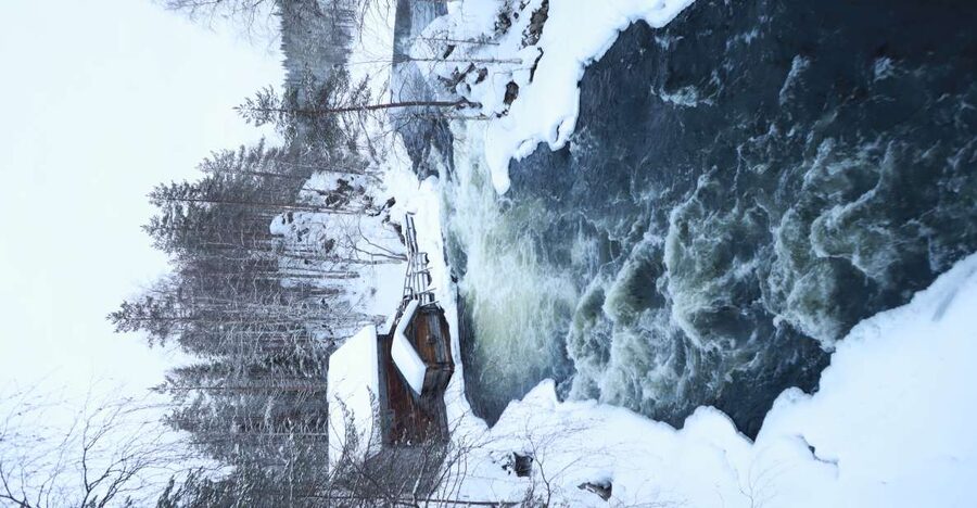 From Ruka: Snowshoeing in Oulanka National Park - From Ruka to Juuma and the start of the walk