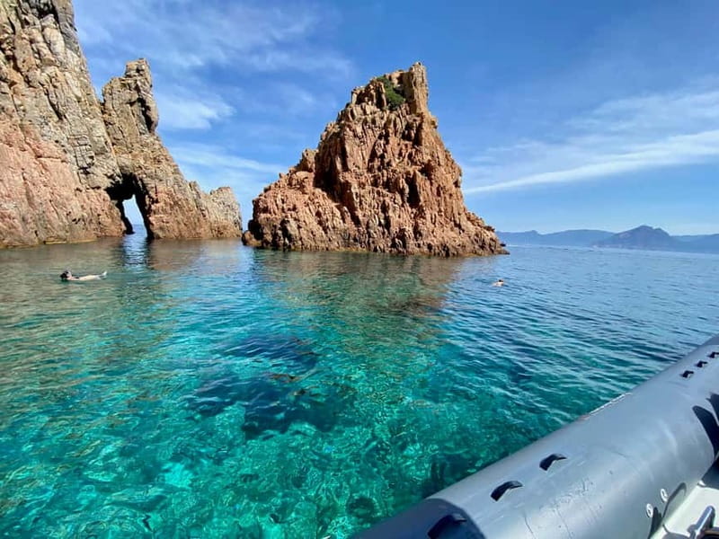 From Sant Ambroggio: Scandola, Girolata & Calanques de Piana - How the itinerary feels over seven hours
