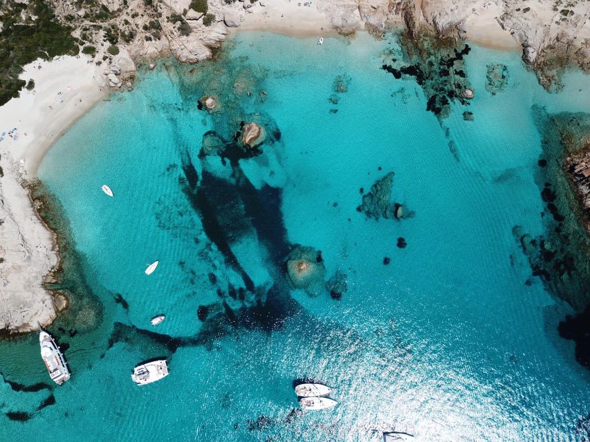 From Santa Teresa: La Maddalena Archipelago Sailboat Tour - What the 15-meter sailboat adds