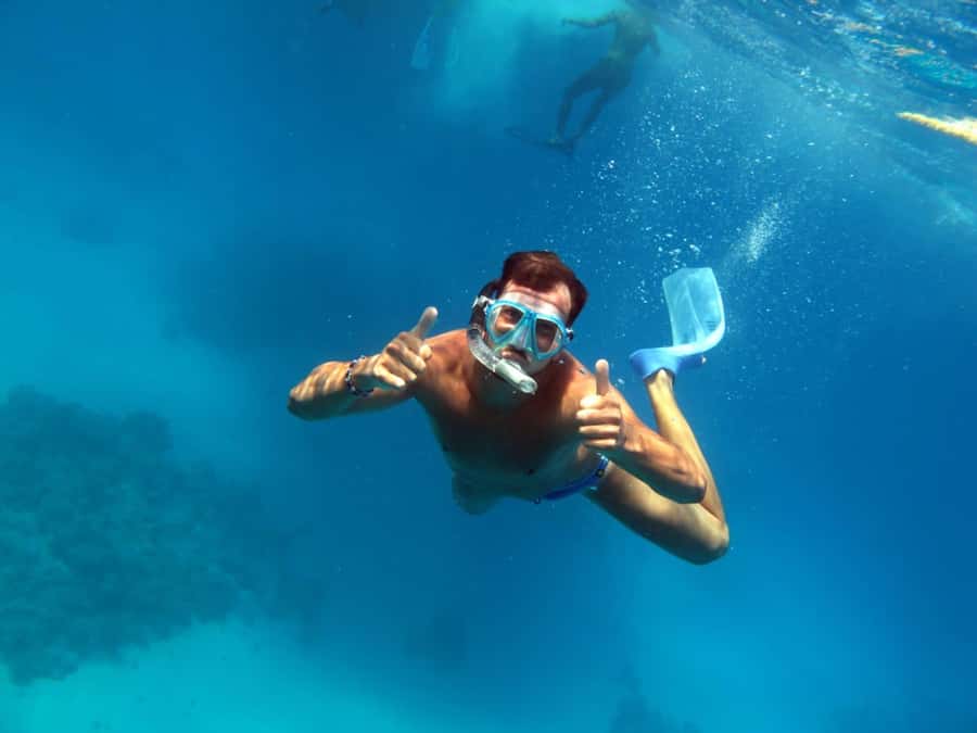 From Sharm: Ras Mohammed snorkeling cruise & optional diving - A Buffet Lunch on the Return Route