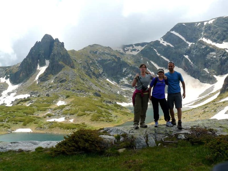 From Sofia: The Seven Rila Lakes Full-Day Self-Guided Tour - Meeting at the Vasil Levski Monument