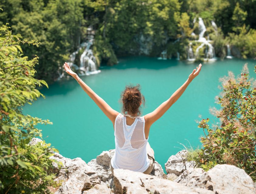 From Split or Trogir: Plitvice Lakes Guided Tour - Entering the park and following the wooden paths