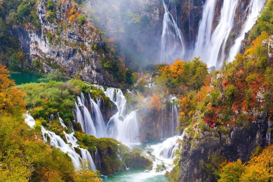 From Split: Plitvice Lakes Guided Tour with Entry Tickets - Why Plitvice is worth the long ride from Split