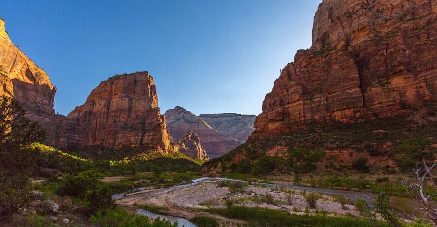 From Springdale: Greater Zion Scenic Hiking Tour - Choosing between four hours and eight hours