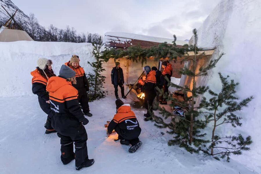 From Tromsø: Ice Domes Snow Park and Wilderness Experience - Who should book this experience?