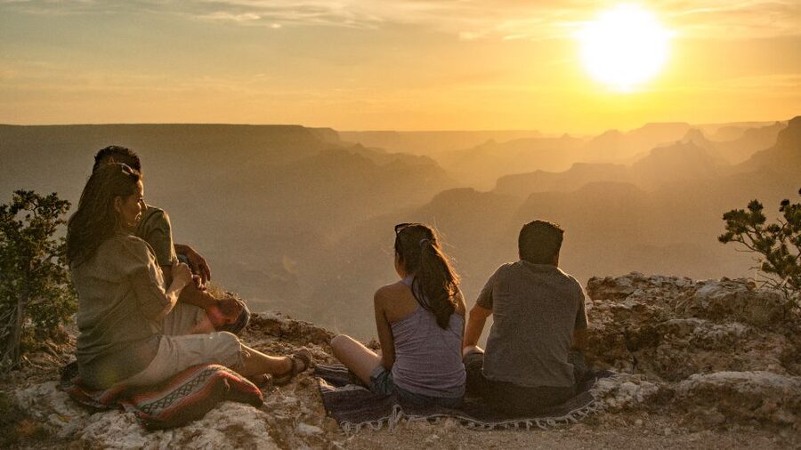 From Tusayan: Grand Canyon Desert View Sunset Tour - Why sunset makes this South Rim tour different