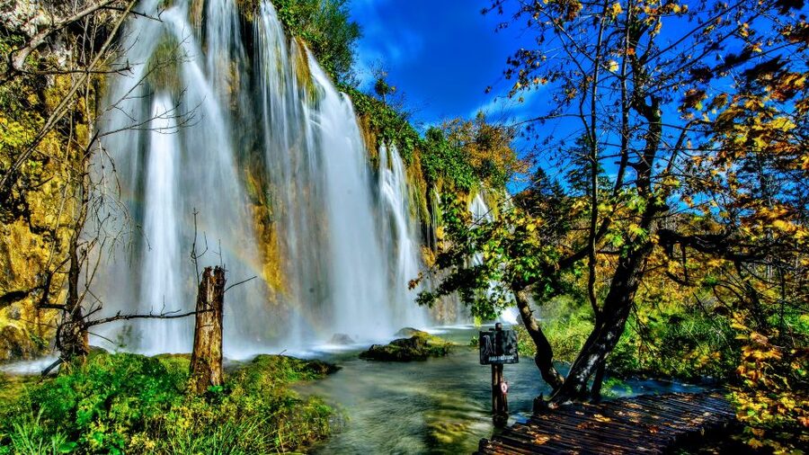 From Zadar: Plitvice Lakes National Park Tour - The 78-meter Great Waterfall