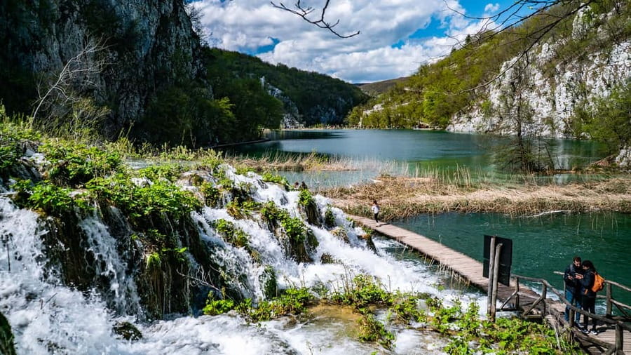 From Zagreb: Plitvice Lakes National Park Full-Day Tour - Why Plitvice Lakes makes a strong day trip from Zagreb