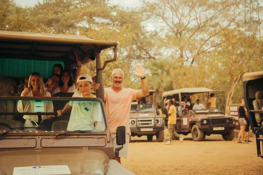 From Zanzibar: Day Selous Game Reserve Safari with Flights - Shared jeep or private vehicle?
