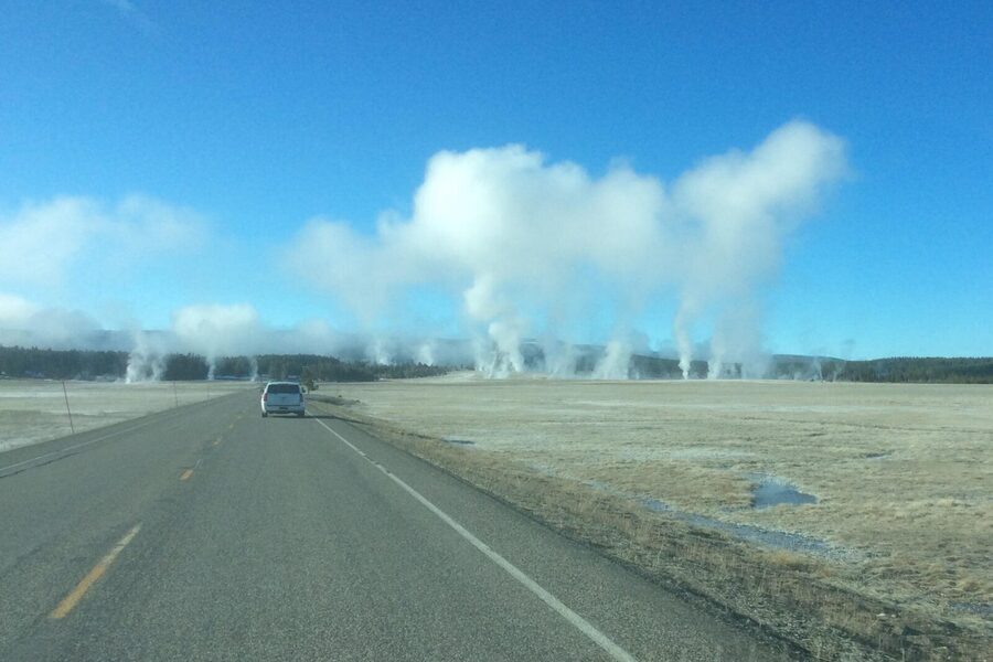 Full Day Yellowstone National Park Tour with lunch included - Winter changes the whole character of the tour