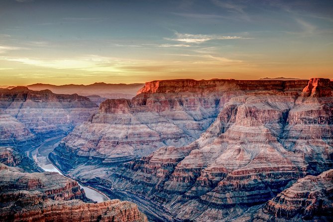Grand Canyon + Hoover Dam View + WiFi (Skywalk/lunch options) - Guano Point is the strongest stop for open views