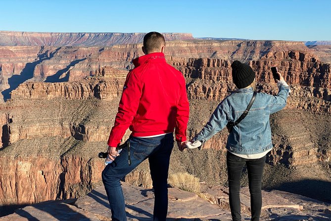 Grand Canyon + Hoover Dam View + WiFi (Skywalk/lunch options) - Hualapai Ranch and optional helicopter flights