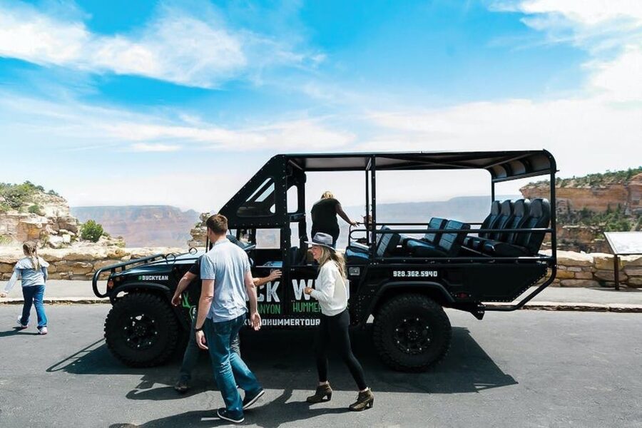 Grand Canyon National Park: 2-Hour Small-Group Hummer Tour - Who should book this tour?