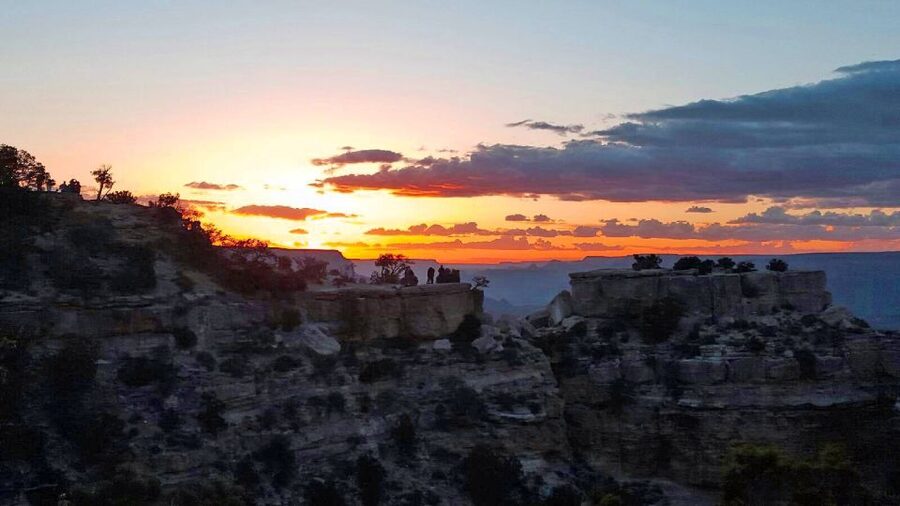 Grand Canyon: Off-Road Sunset Safari with Skip-the-Gate Tour - Should you book the Grand Canyon sunset safari?