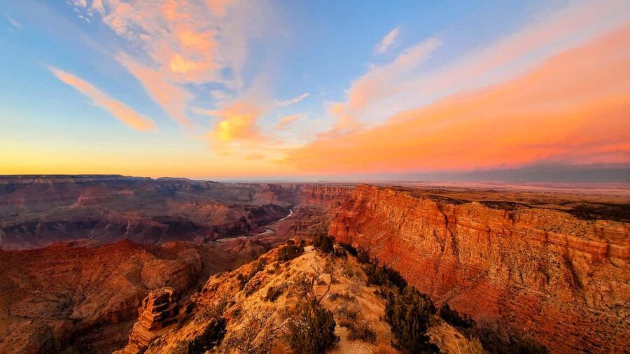 Grand Canyon South Rim Sunset Tour wth Dinner included - Key points at a glance