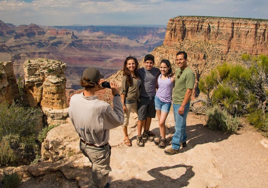 Grand Canyon Village: Grand Canyon National Park Jeep Tour - Riding the Open-Air Pink Jeep Wrangler