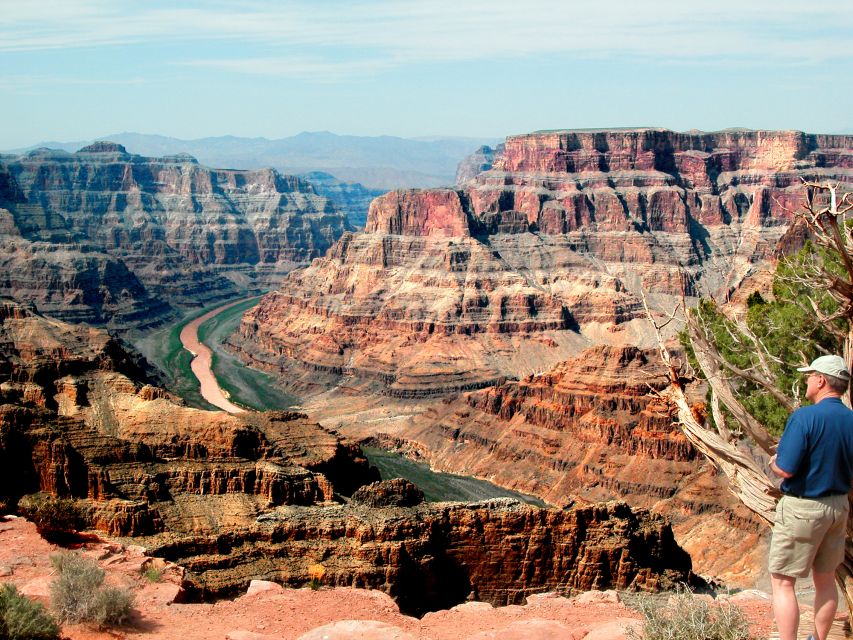 Grand Canyon West 5-in-1 Tour with Rim Lunch From Las Vegas - Hualapai Ranch and local crafts