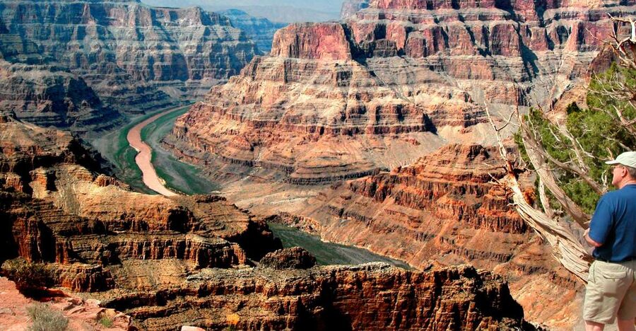 Grand Canyon West 5-in-1 Tour with Rim Lunch From Las Vegas - Hoover Dam: a worthwhile first stop
