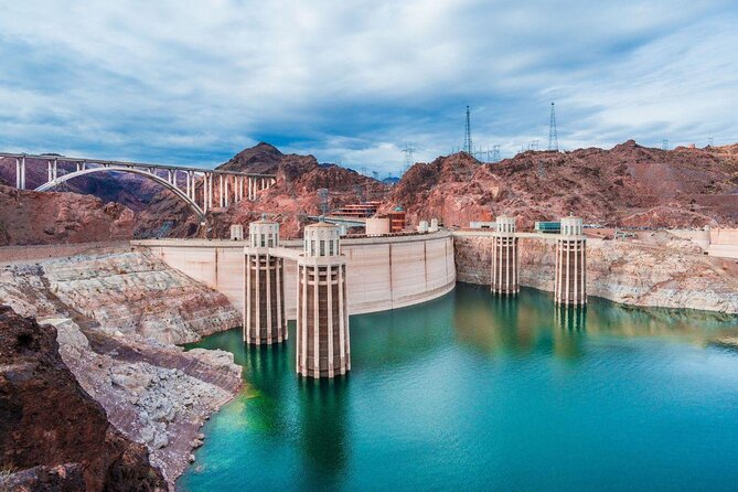 Grand Canyon West, Hoover Dam Stop, Breakfast, Lunch & Skywalk - Key points before you book