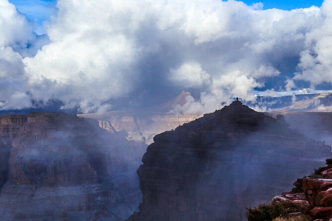 Grand Canyon West & Hoover Dam Tour With Breakfast At IHOP - Why this one-day combination works from Las Vegas