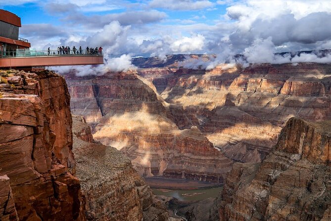 Grand Canyon West & Hoover Dam Tour With Breakfast At IHOP - Grand Canyon West: what the three hours really give you