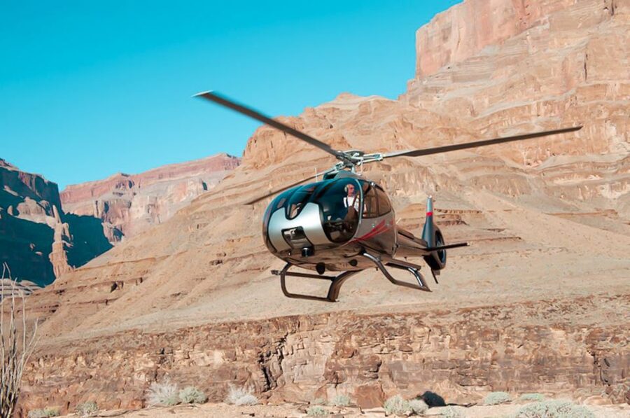Grand Canyon West: West Rim Helicopter Tour with Landing - Twenty Minutes on the Canyon Floor