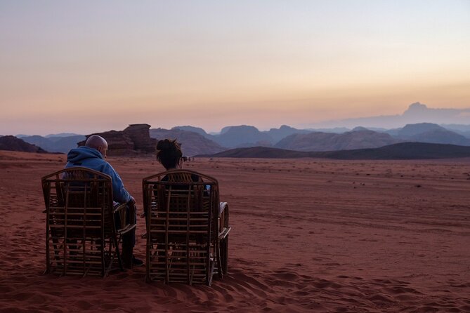 Half day Jeep Tour in Wadi Rum incl. water and Bedouin tea - What the $40 Price Covers
