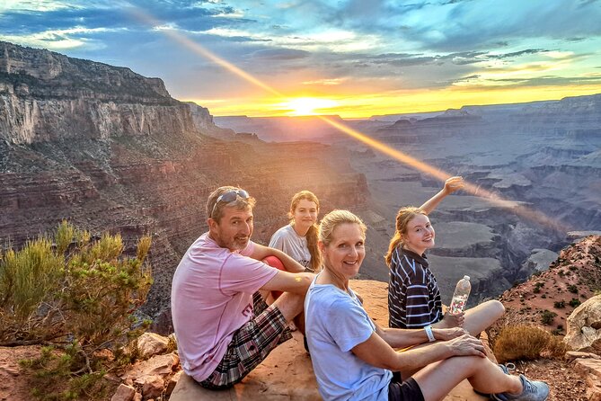 Half-Day Private Grand Canyon Guided Hiking Tour - Lunch and the famous snack bag