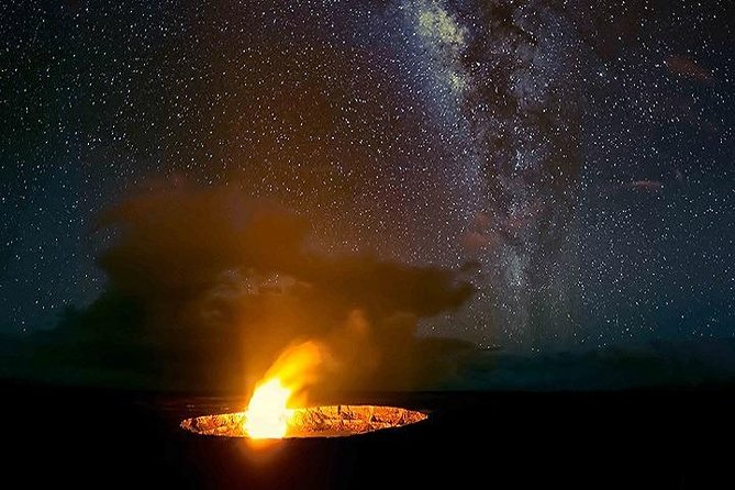 Hawaii Volcanoes National Park Experience Departing From Maui - Meeting your guide at Kona International Airport