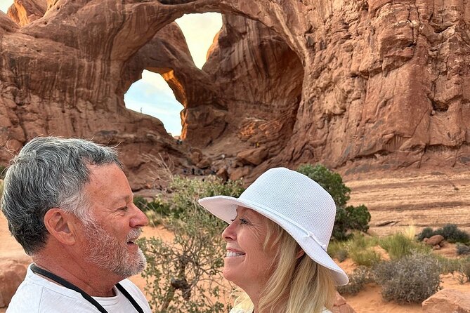 HIGHLY RATED Arches National Park Sightseeing Tour From Moab Utah - Why a four-hour introduction works well