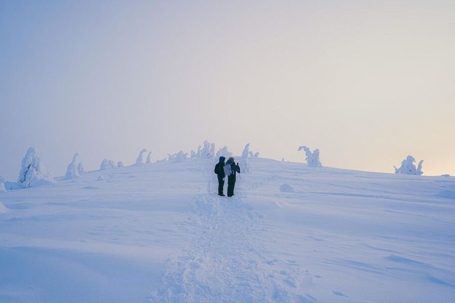 Hiking in Riisitunturi National Park with Photographer - Photography help without carrying the whole burden