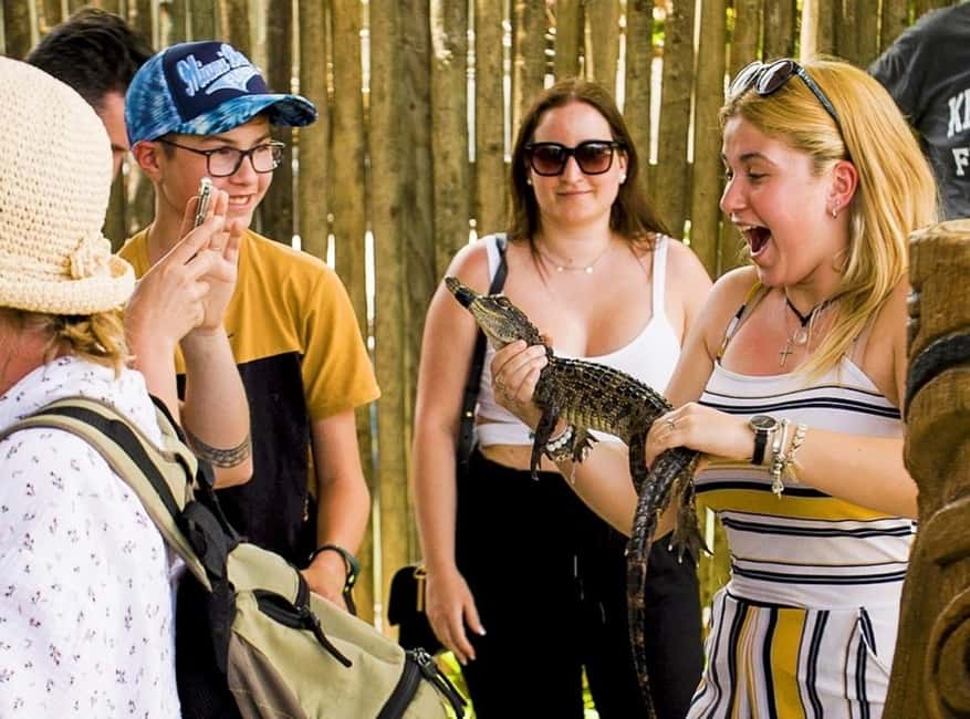 Homestead: Everglades Alligator Farm Entry and Airboat Ride - Who will enjoy this experience most