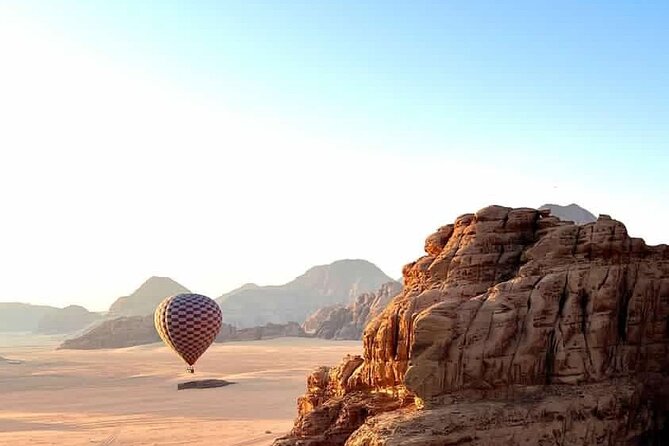 Hot Air Balloon Flight at Wadi Rum - Why the quiet matters more than the speed